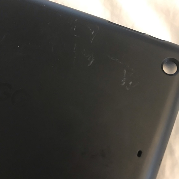 ZAGG Bluetooth Keyboard Case for iPad Mini - Picture 5 of 5